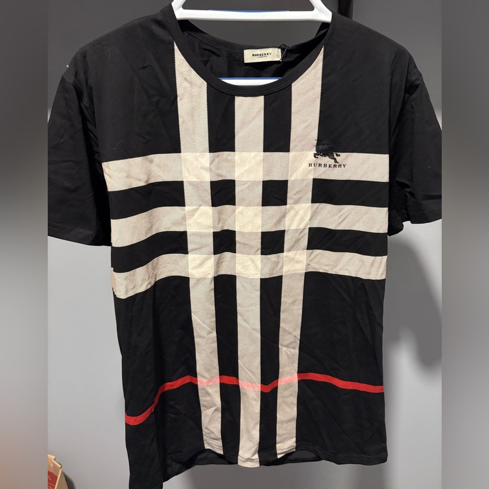 Burberry Men's Black and Beige Striped Tee